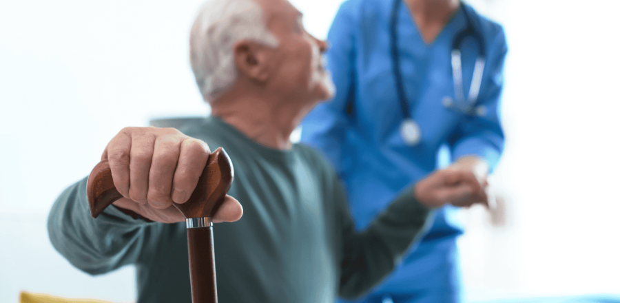 Por qué es importante el servicio médico y la atención 24 horas en las residencias